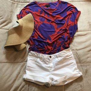 🌺NWT🌺 Shadow Floral Top